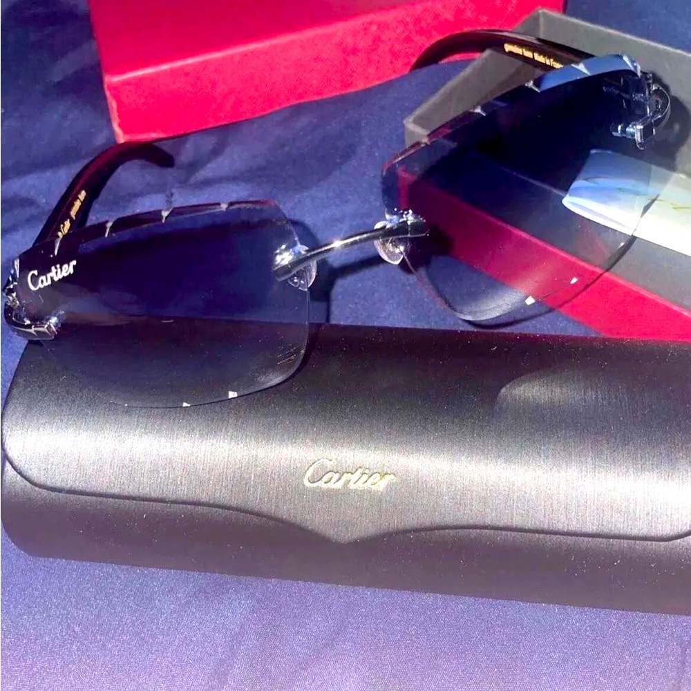 Beautiful Cartier Sunglasses Horn DC SmokeBlue💯Authentic Custom Pair
